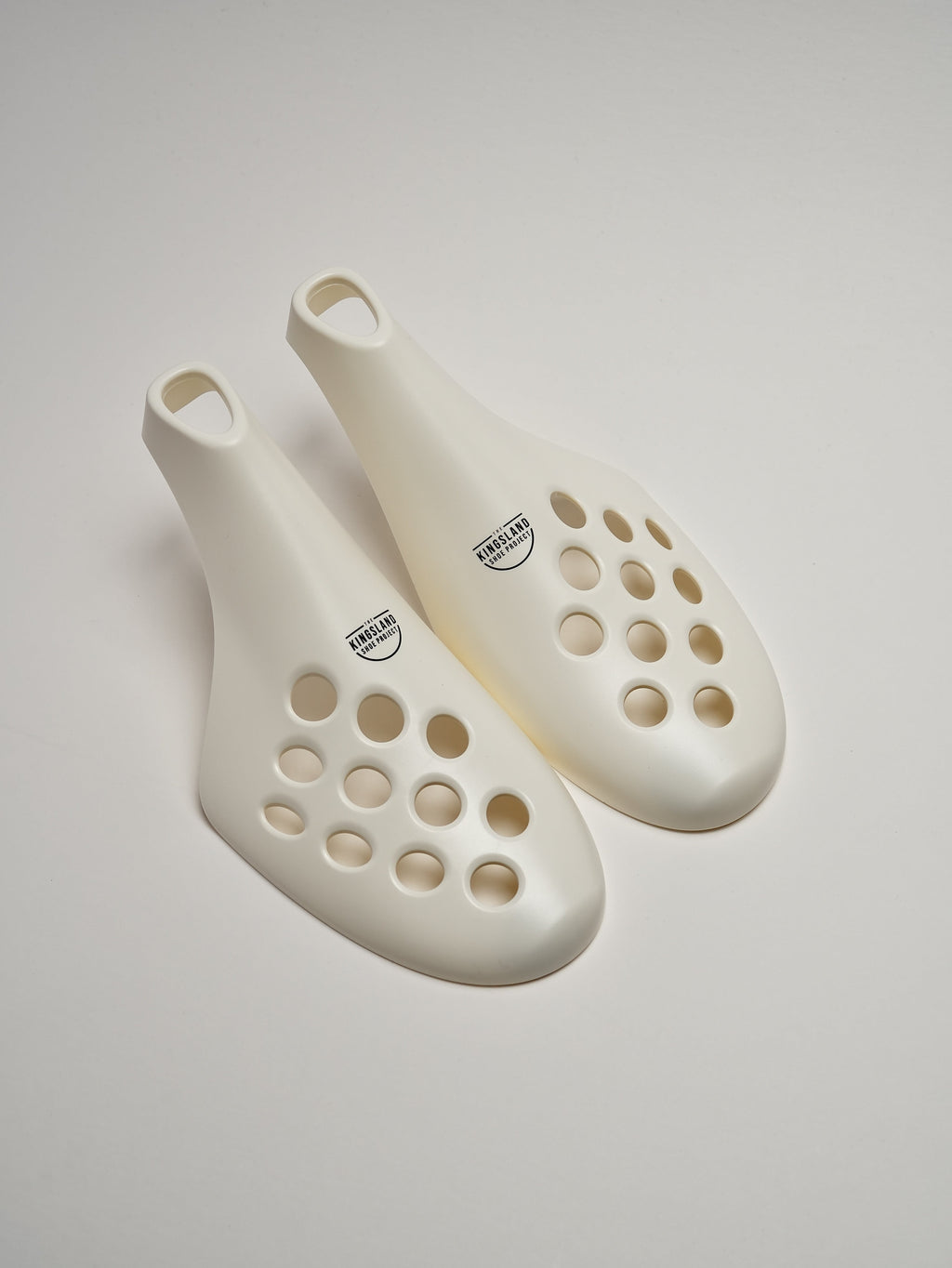 Fresh Flow Shoe Trees for Sneakers, Dress Shoes and Boots